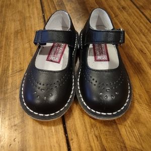 LIKE NEW L'Amour Mary Jane Shoes